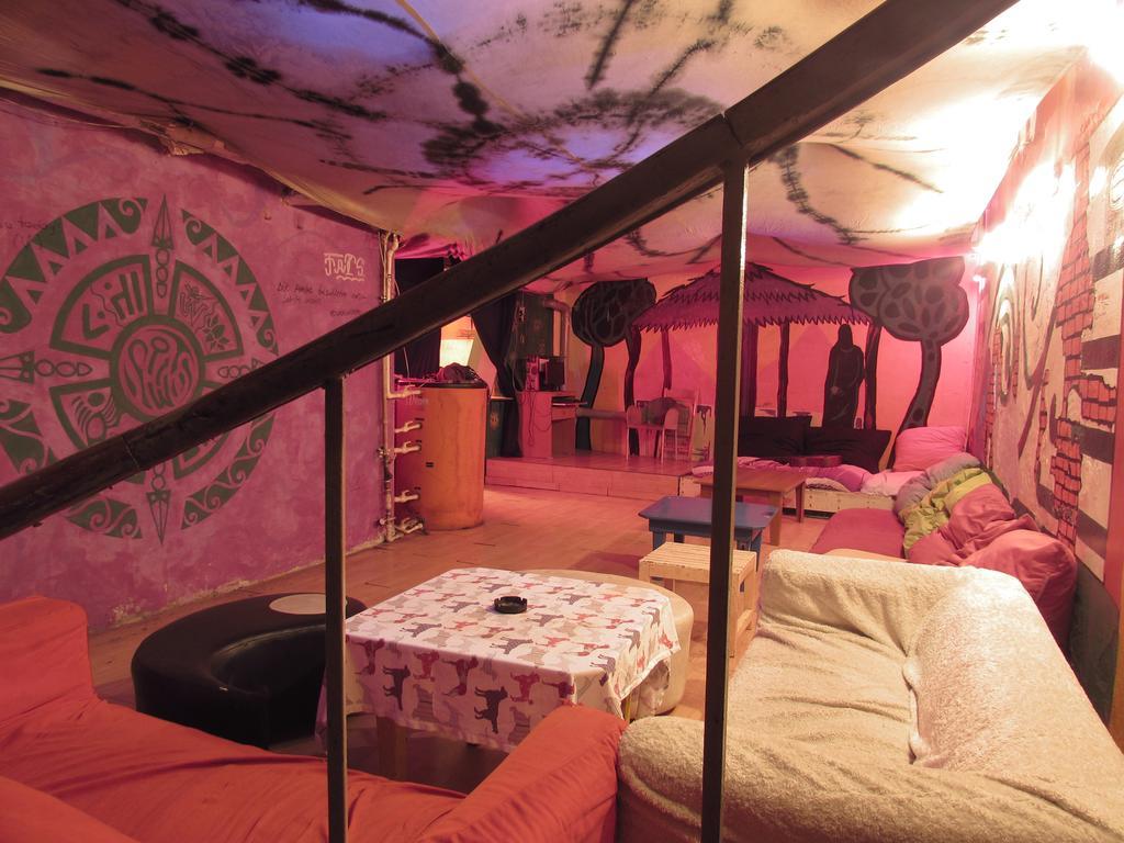 Neverland Hostel Istanboel Buitenkant foto