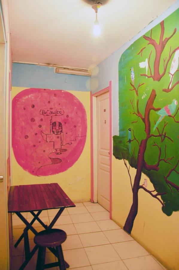 Neverland Hostel Istanboel Buitenkant foto