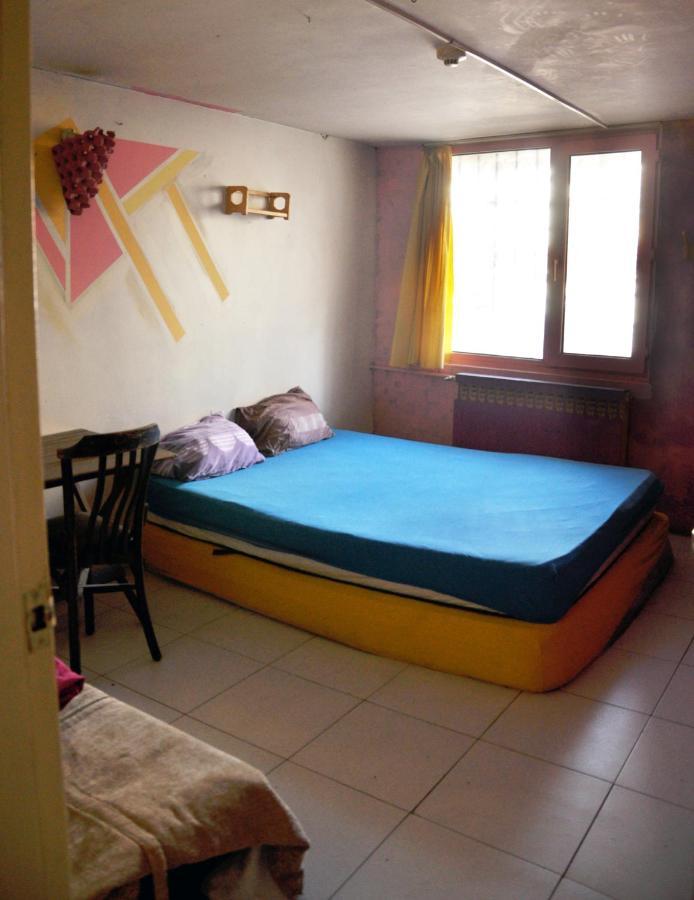 Neverland Hostel Istanboel Buitenkant foto