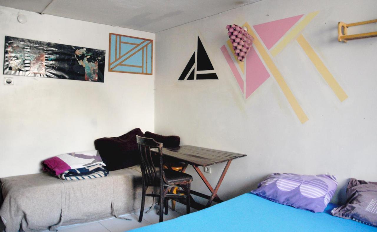 Neverland Hostel Istanboel Buitenkant foto